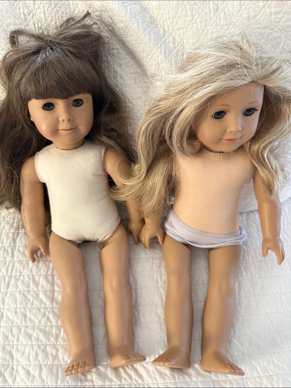Pair of 18" American Girl  Dolls in Neutral Tones guc